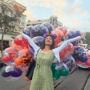 Meet your Posher, Bingyi